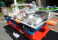 customized model of EIDE FLEX HEAVY LIFT VESSEL